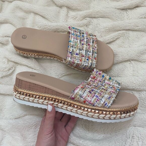 Bohemian style platform sandals - Picture 1 of 5